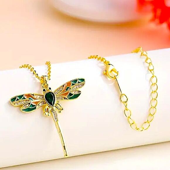 Gold Emerald Hummingbird Pendant Necklace - Picture 2 of 7